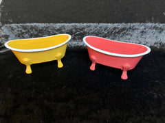 Soap dish / metal garden tub